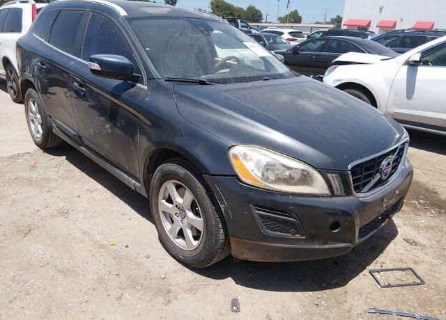 2011 VOLVO XC60