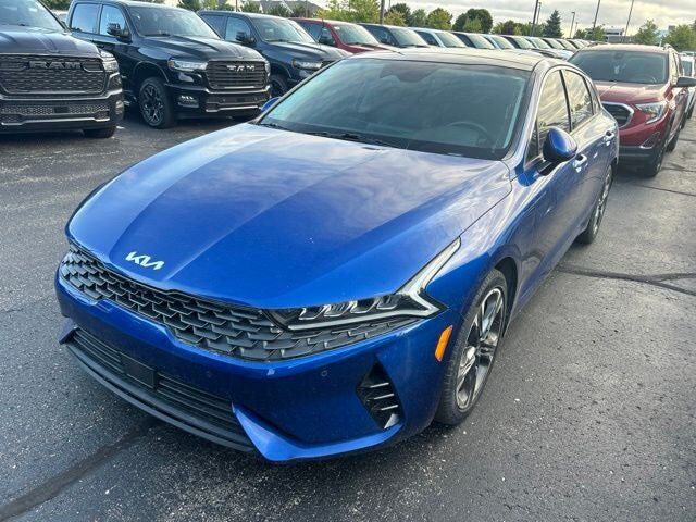 2022 KIA K5