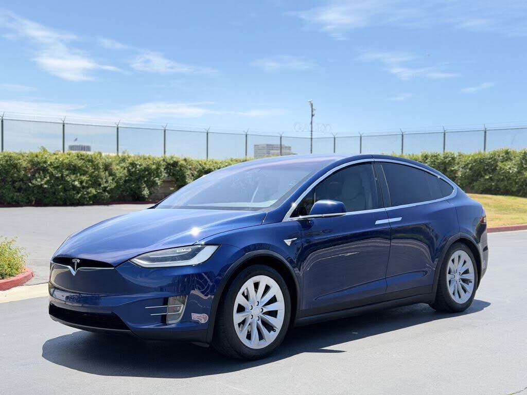 2017 TESLA Model X