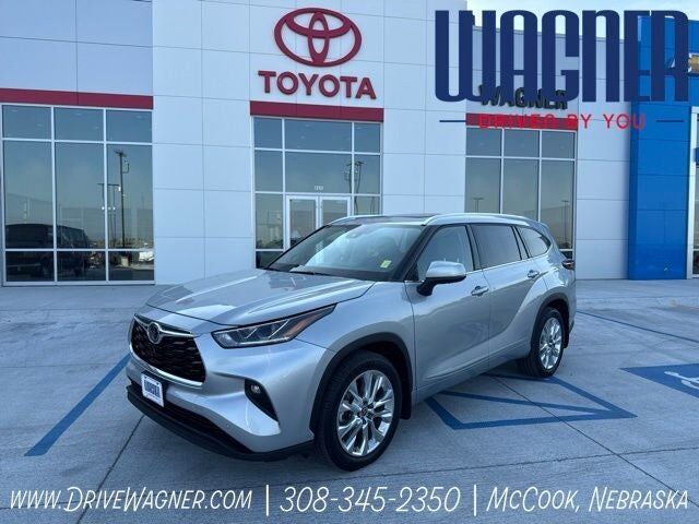 2022 TOYOTA Highlander