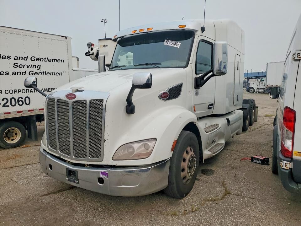 2018 PETERBILT 579