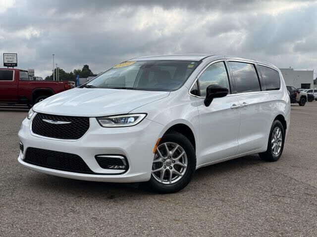 2024 CHRYSLER Pacifica