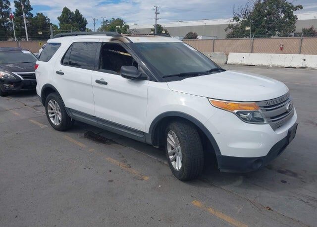 2013 FORD Explorer