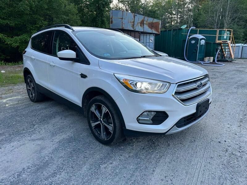 2018 FORD Escape