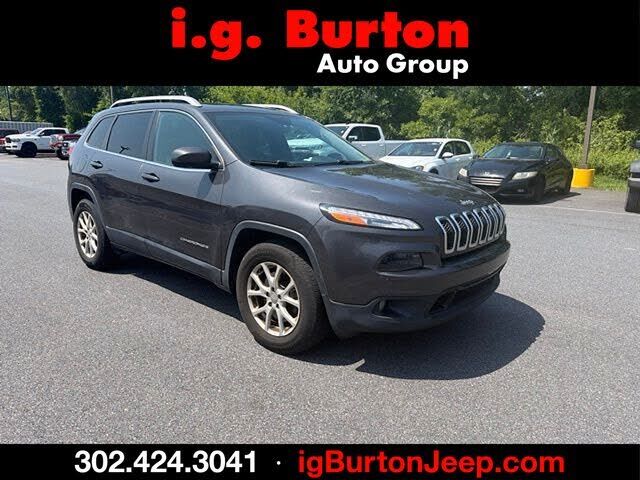 2017 JEEP Cherokee
