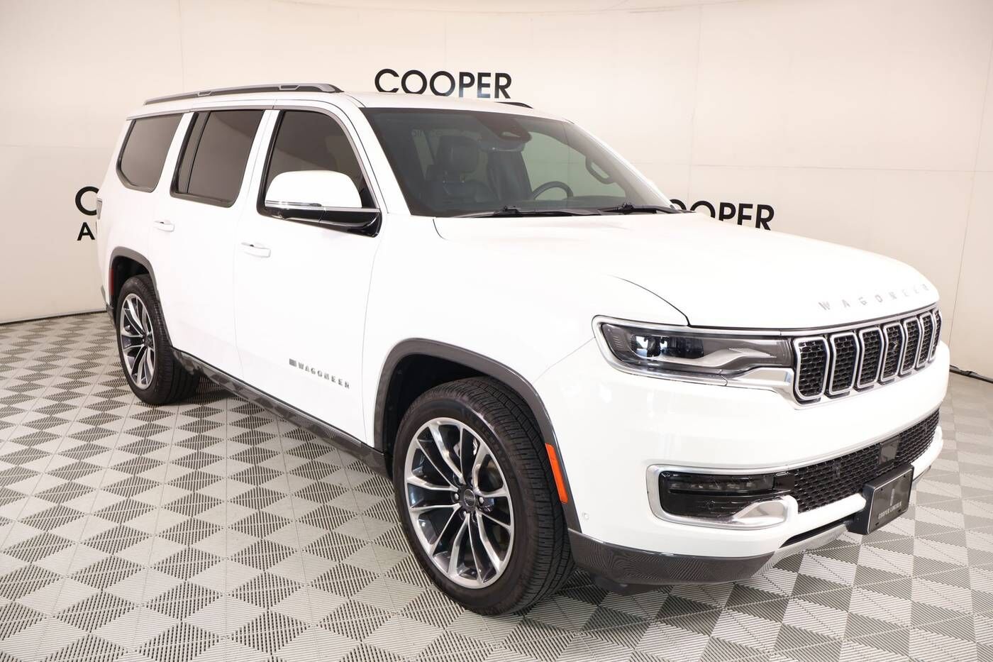 2022 JEEP Wagoneer
