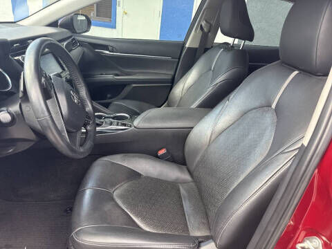 2018 TOYOTA Camry