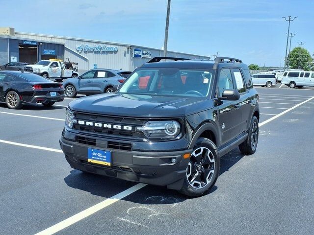 2023 FORD Bronco