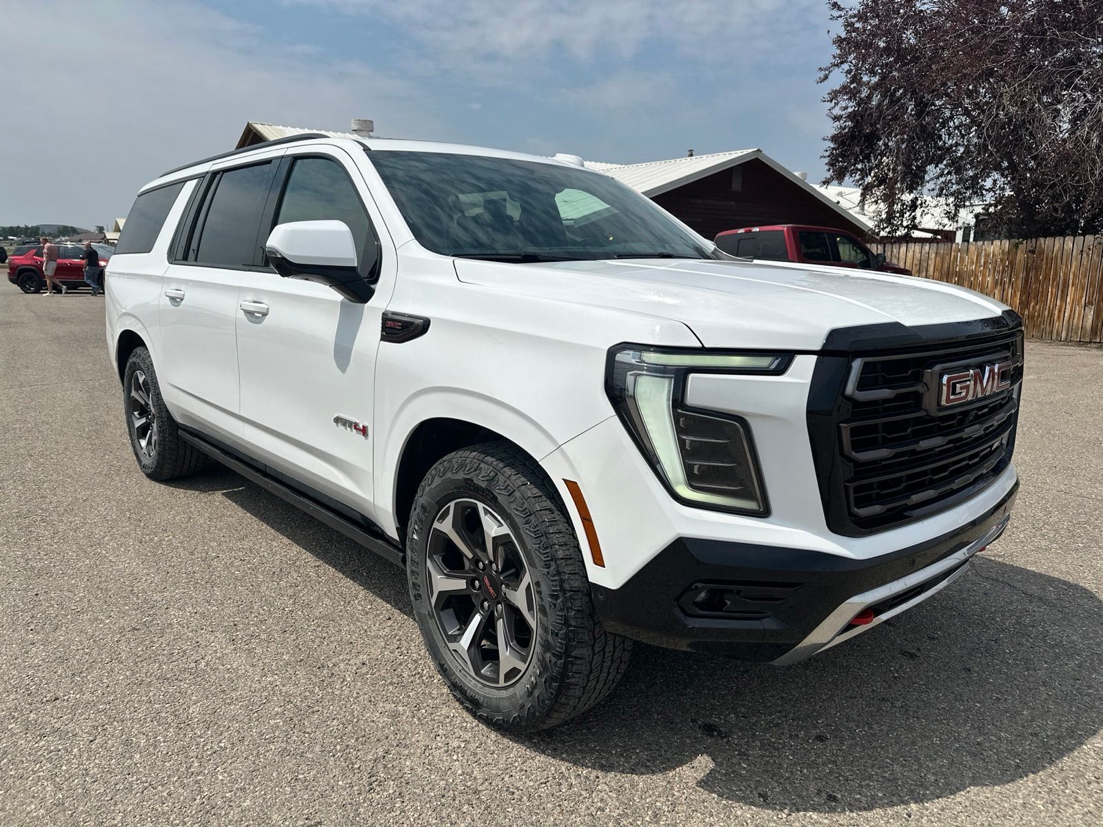 2025 GMC Yukon XL