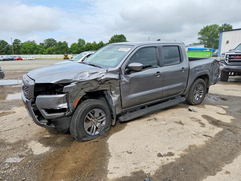 2026 NISSAN Frontier