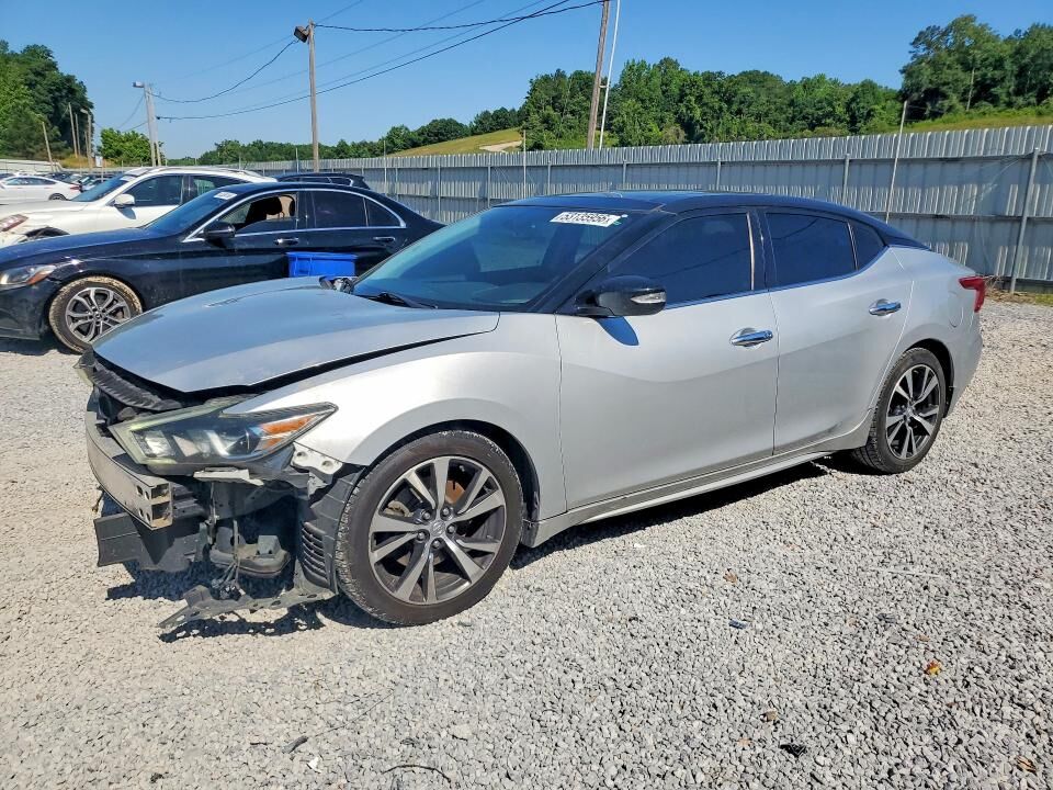 2017 NISSAN Maxima
