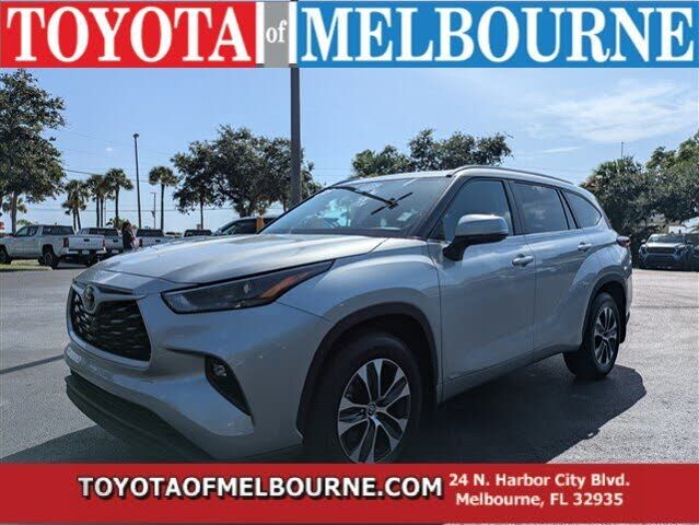 2025 TOYOTA Highlander