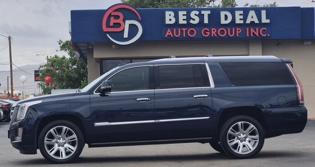 2018 CADILLAC Escalade ESV