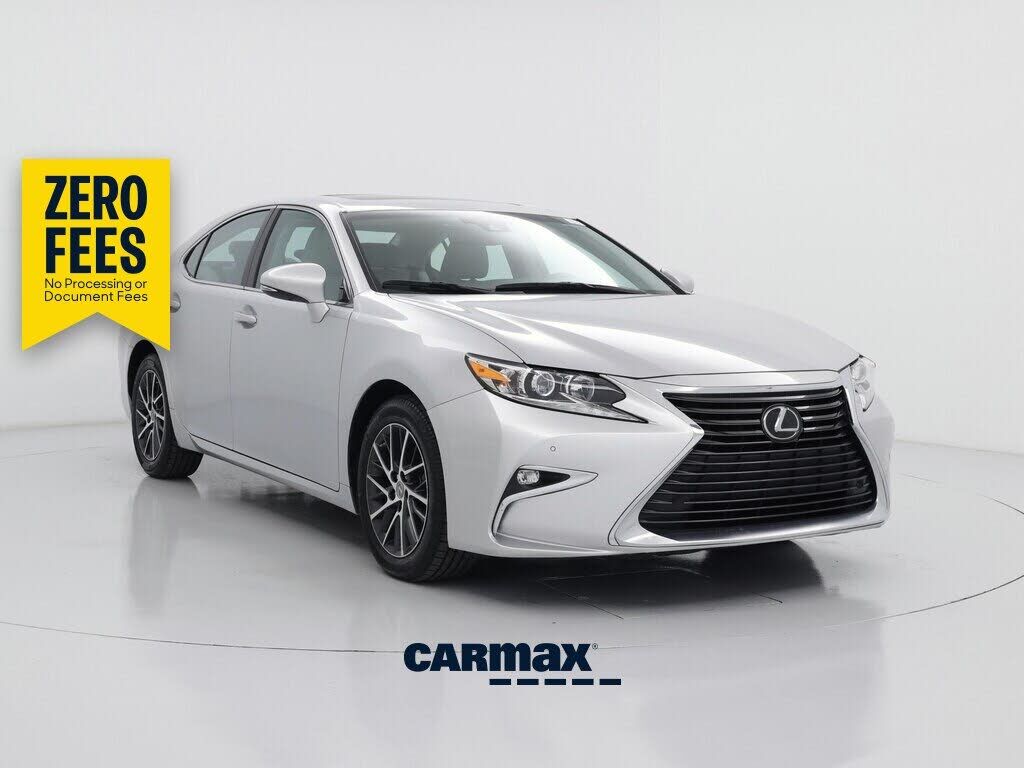 2017 LEXUS ES