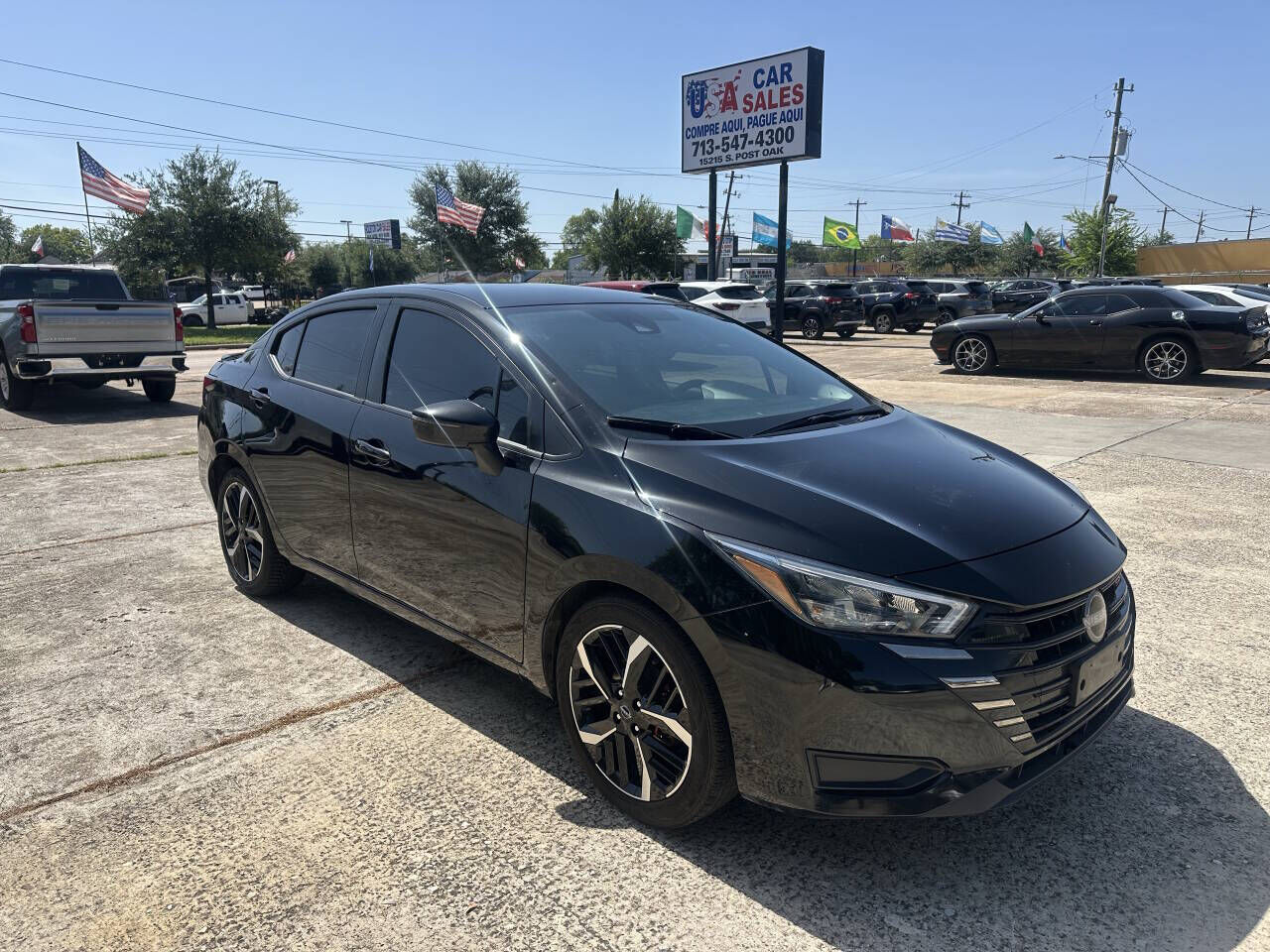 2023 NISSAN Versa