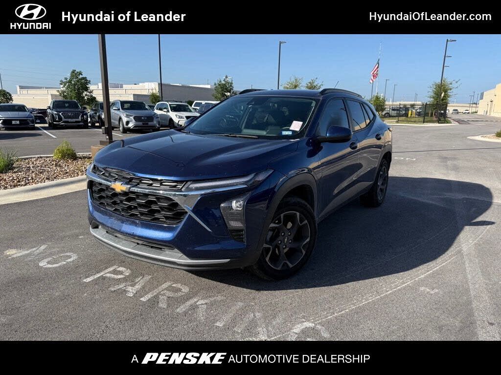 2024 CHEVROLET Trax