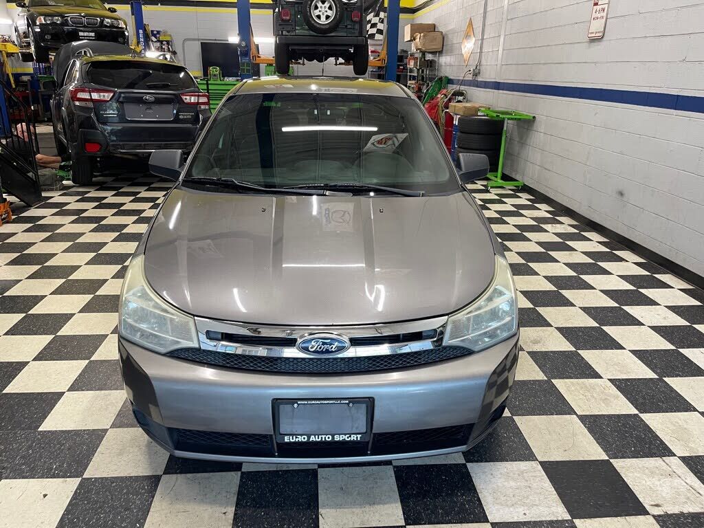 2011 FORD Focus