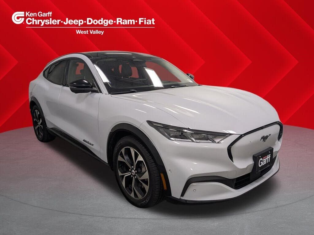 2021 FORD Mach-E