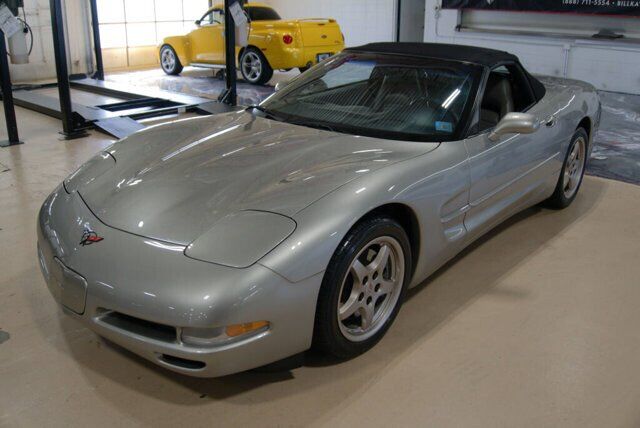 2001 CHEVROLET Corvette