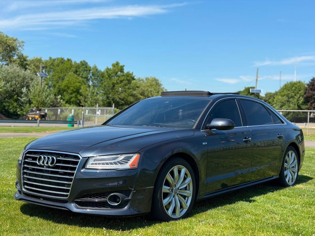 2017 AUDI A8