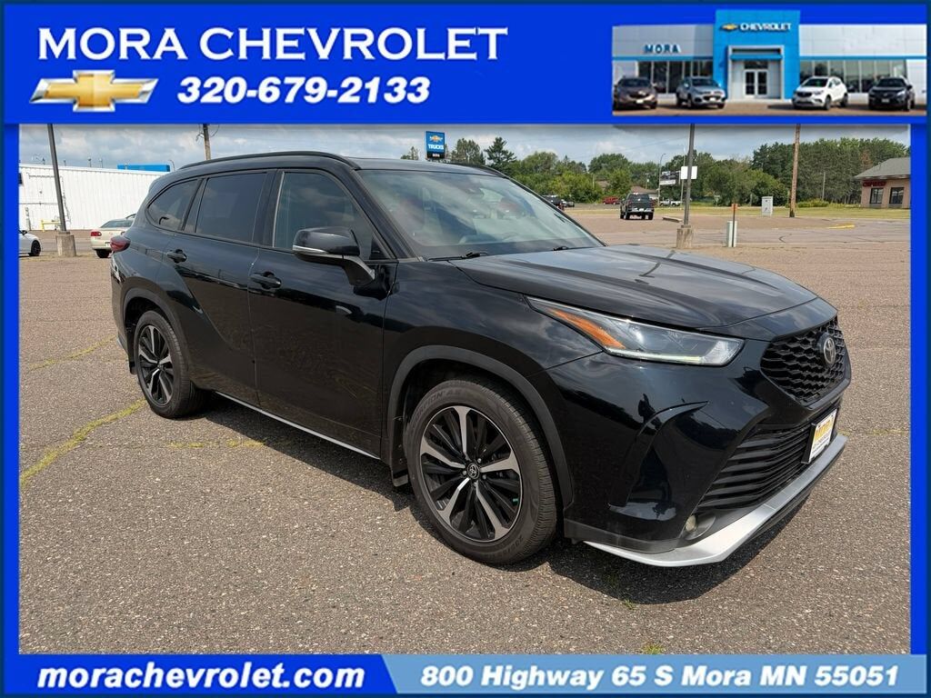 2021 TOYOTA Highlander