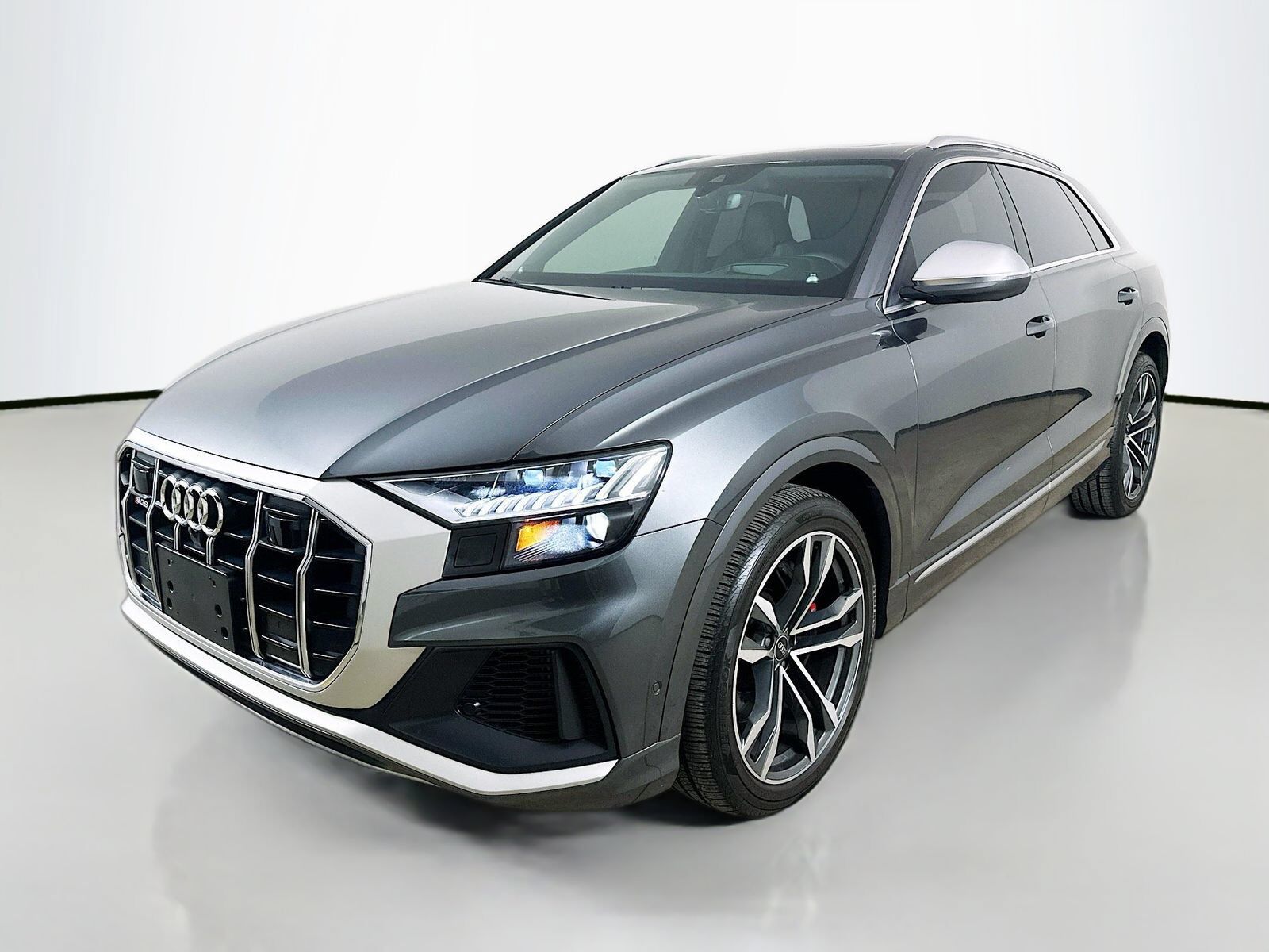 2021 AUDI SQ8