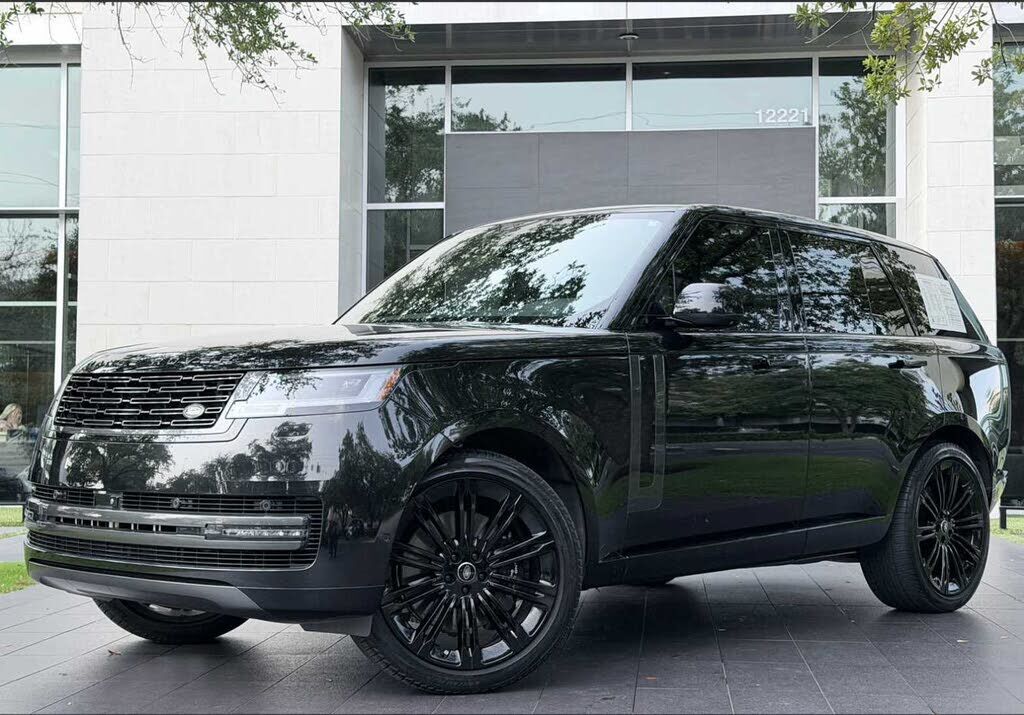 2024 LAND ROVER Range Rover