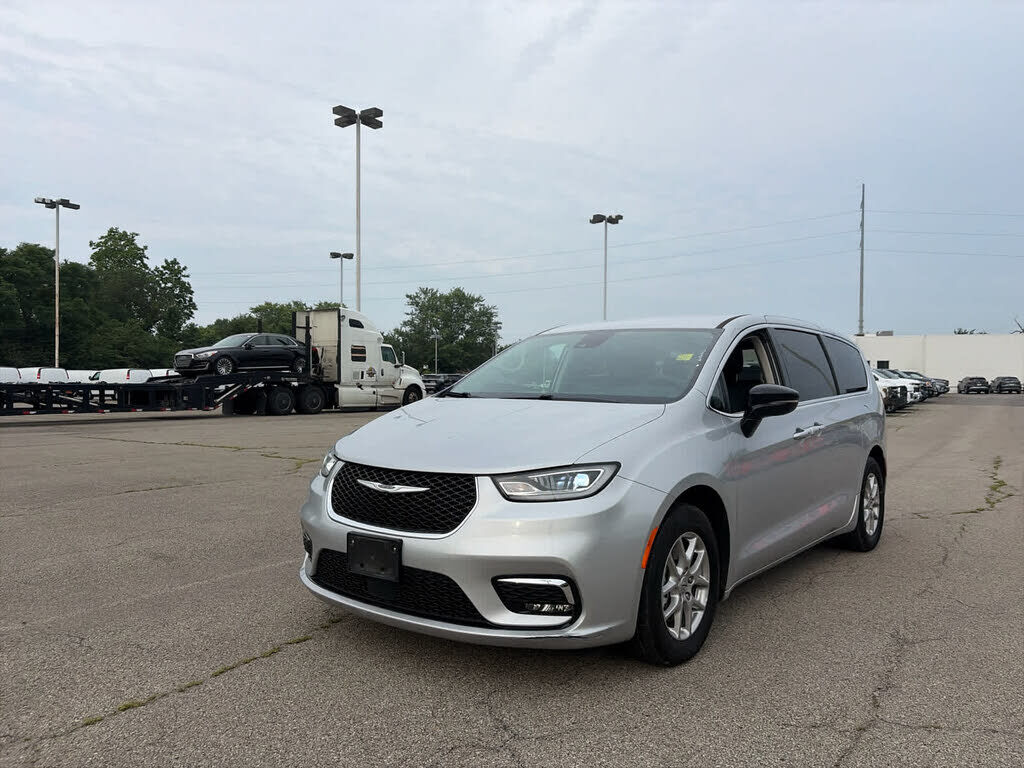 2024 CHRYSLER Pacifica