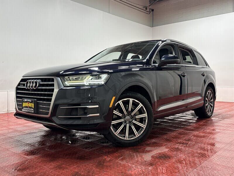 2017 AUDI Q7