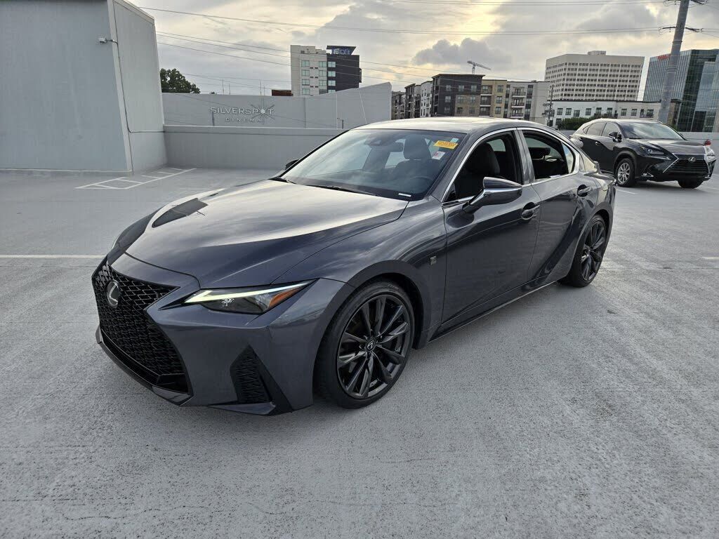 2025 LEXUS IS