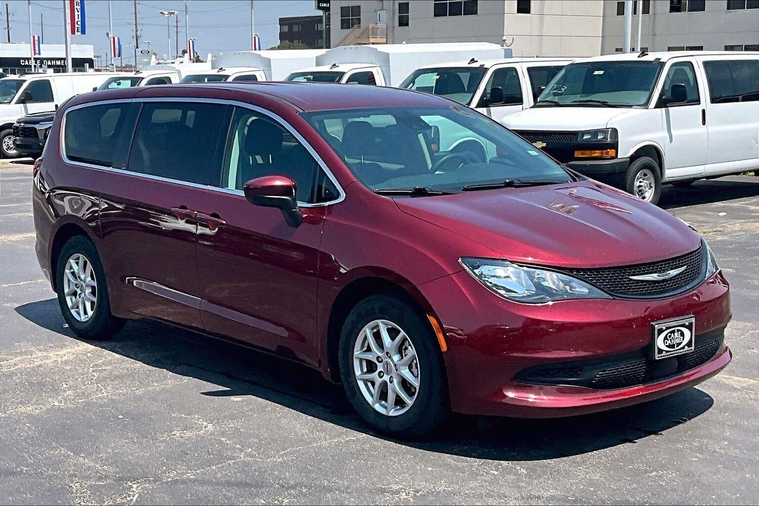 2023 CHRYSLER Voyager