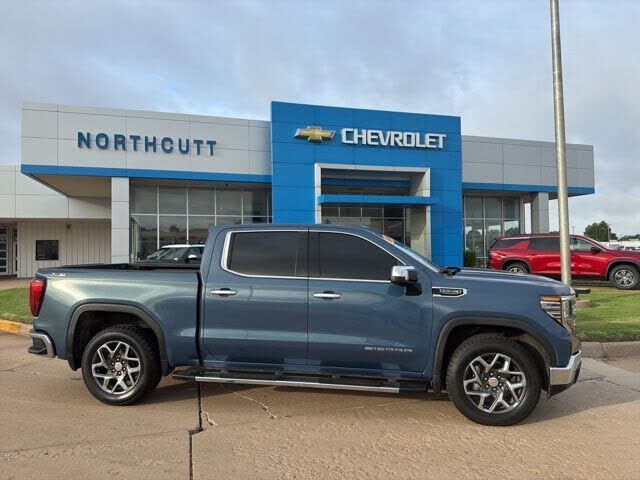 2024 GMC Sierra