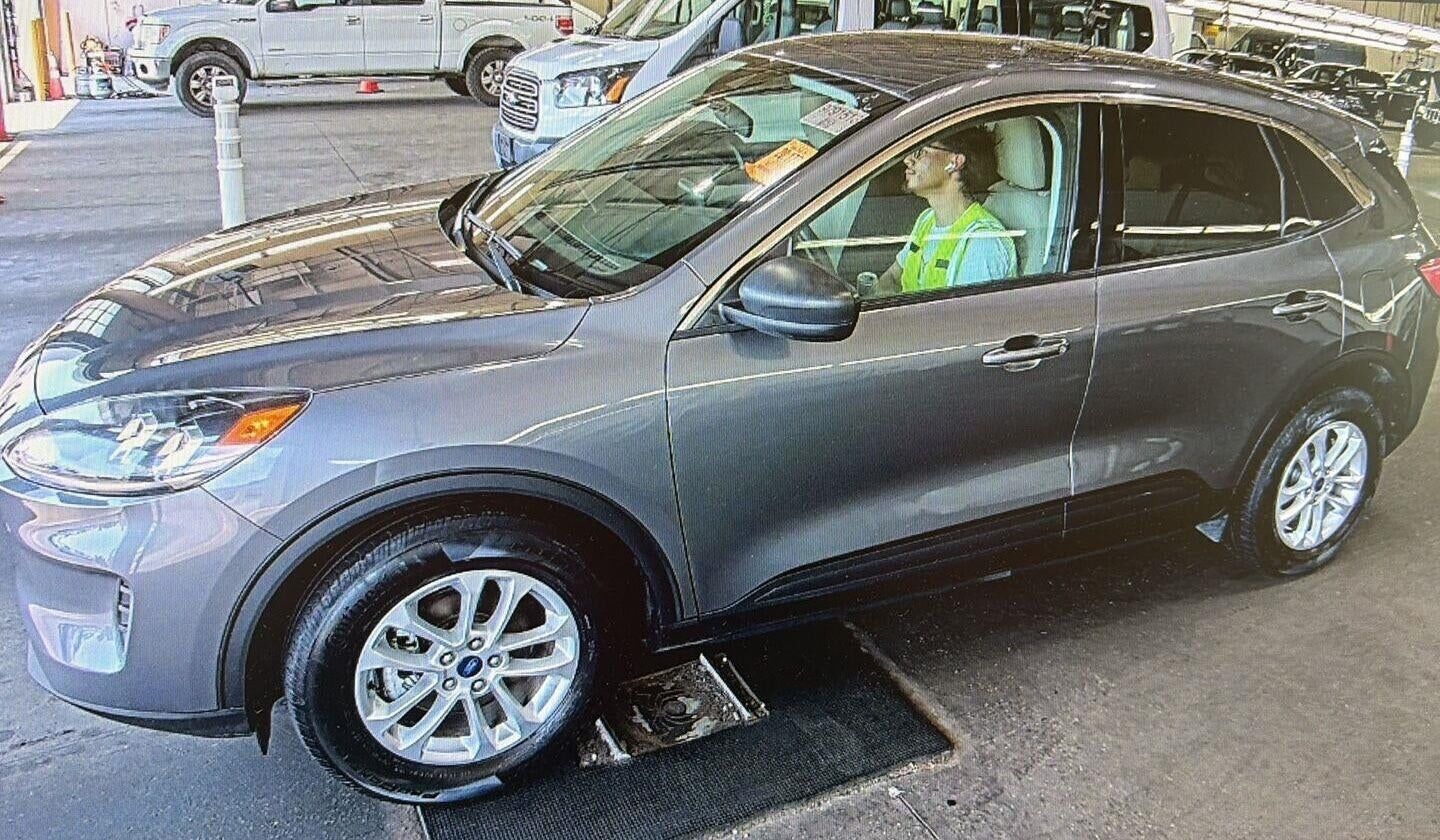 2022 FORD Escape