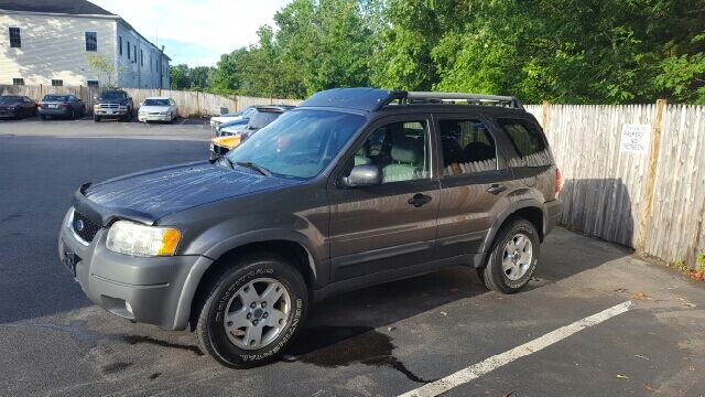 2003 FORD Escape