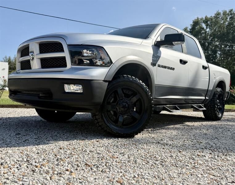 2011 DODGE Ram