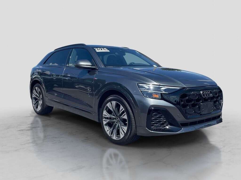 2026 AUDI Q8