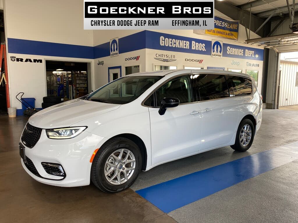 2024 CHRYSLER Pacifica