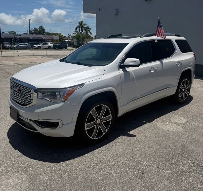 2017 GMC Acadia