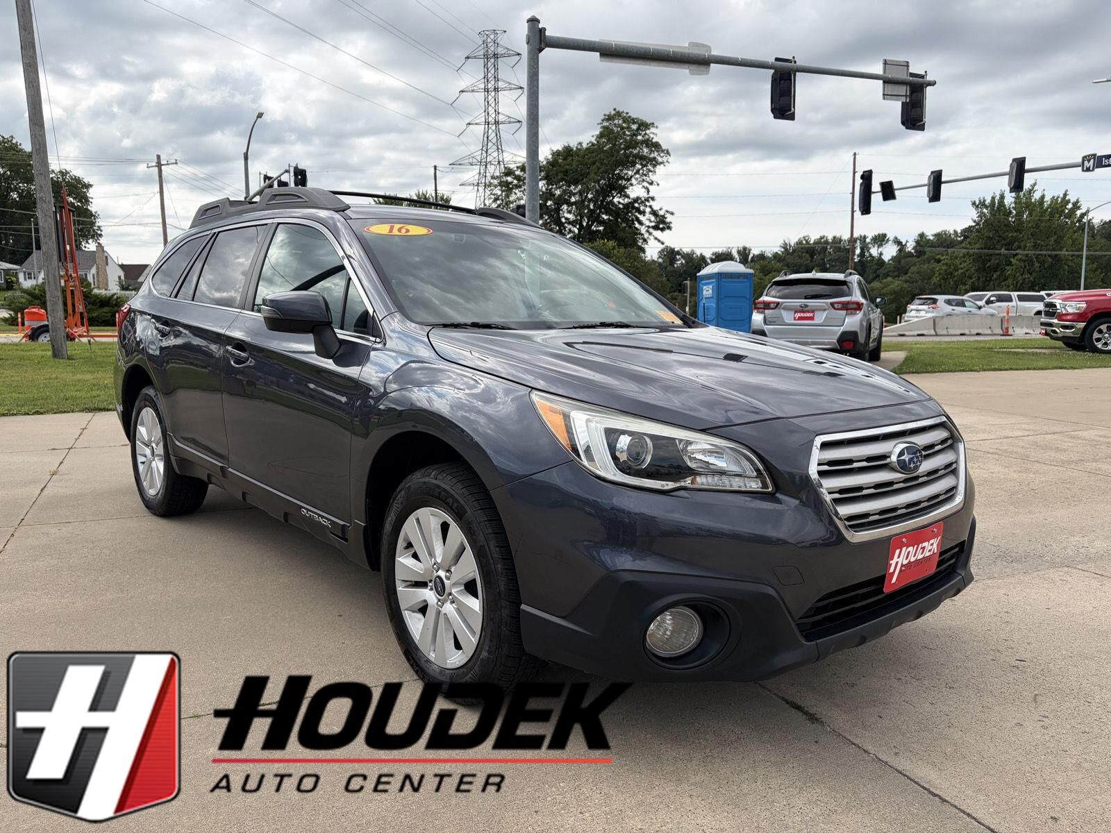2016 SUBARU Outback