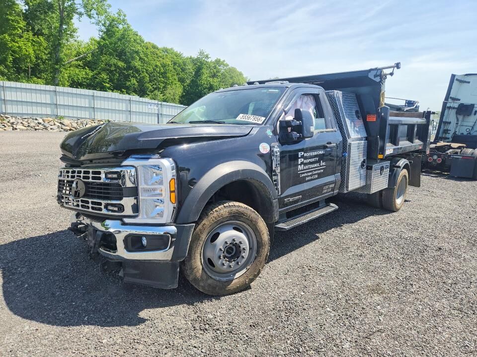 2024 FORD F-550