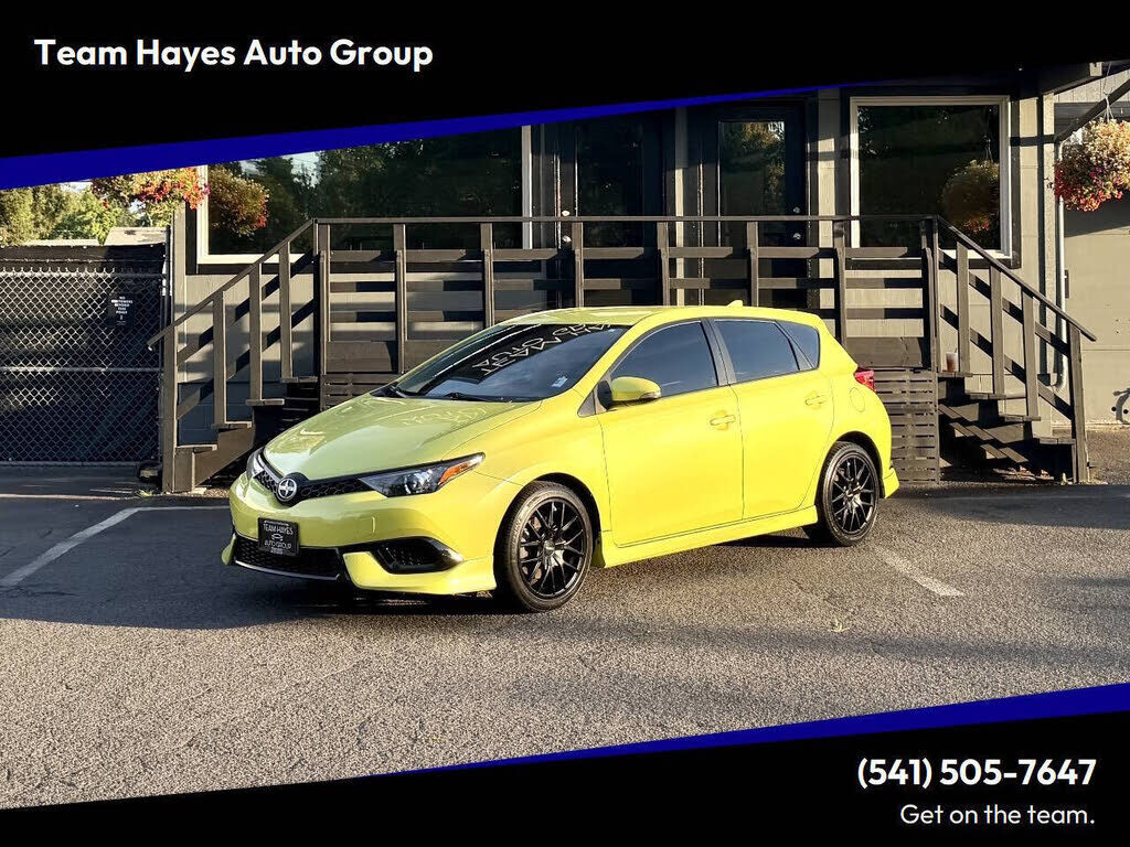 2016 TOYOTA Scion