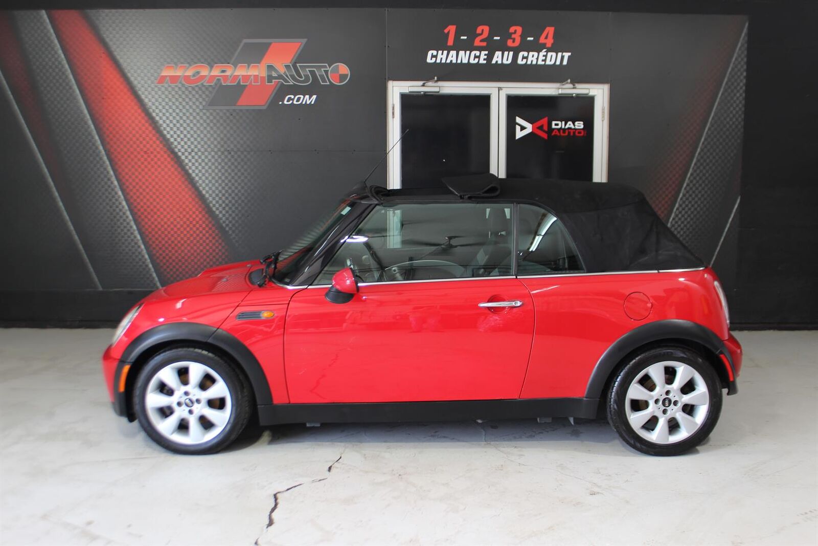 MINI Cooper Convertible