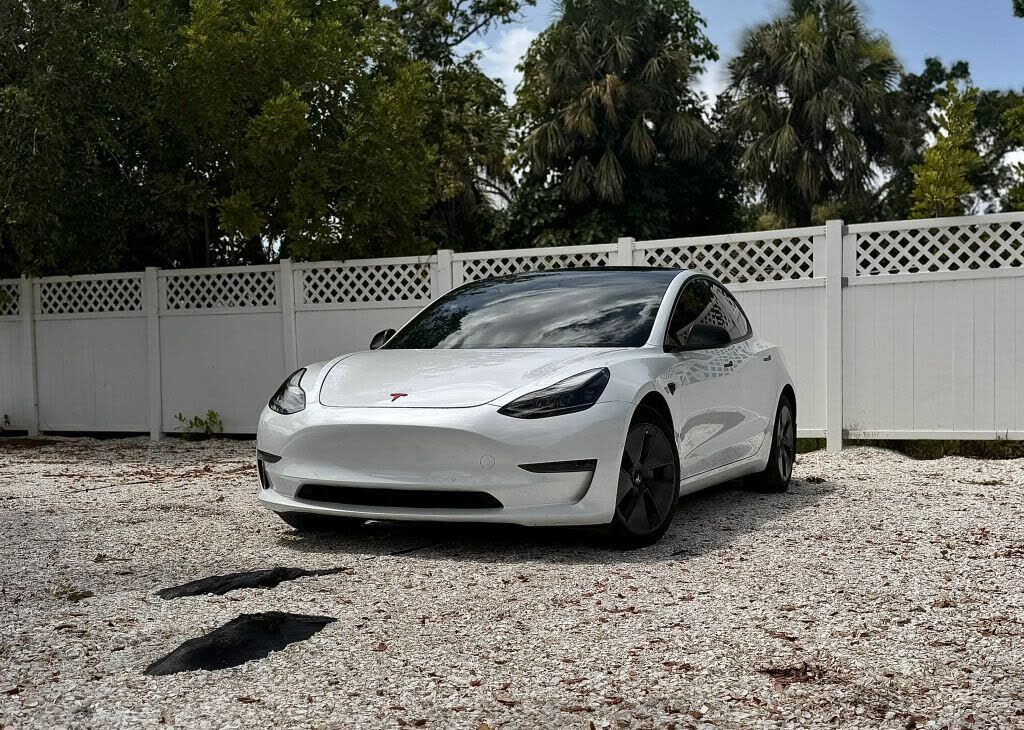 2021 TESLA Model 3