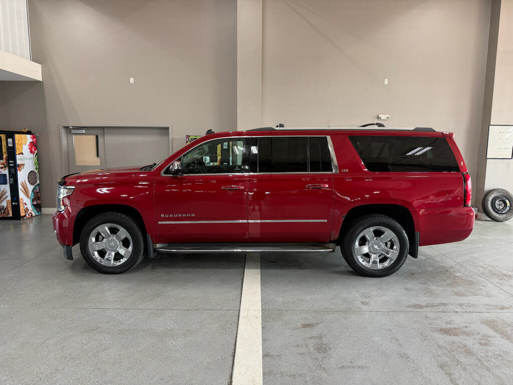 2015 CHEVROLET Suburban