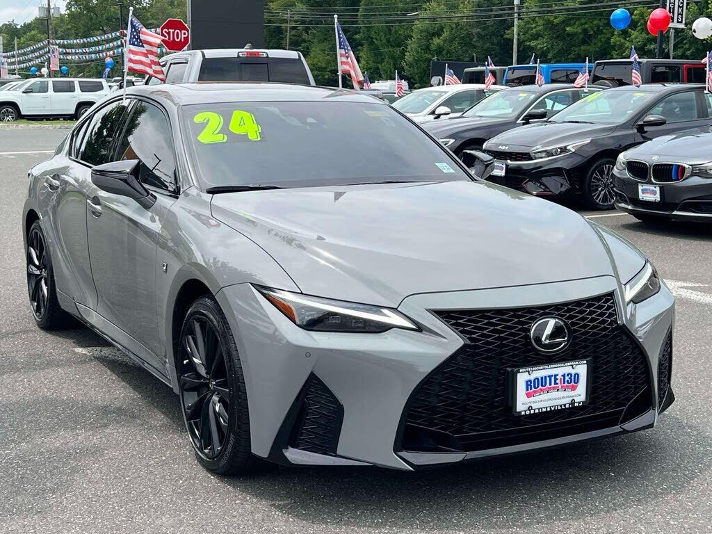 2024 LEXUS IS
