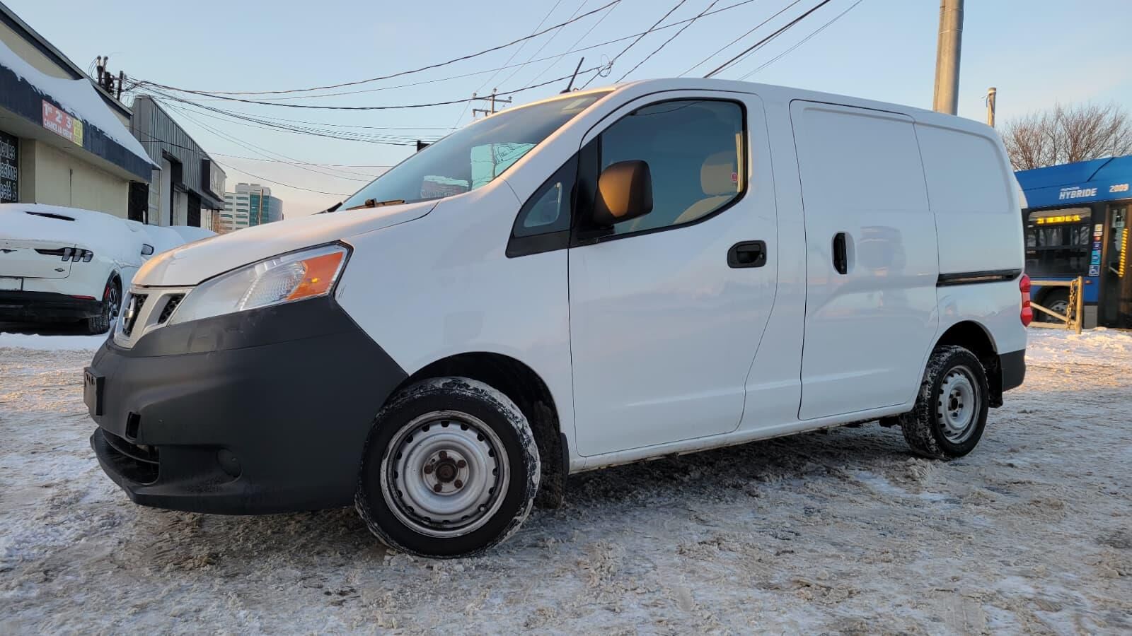 Nissan NV200