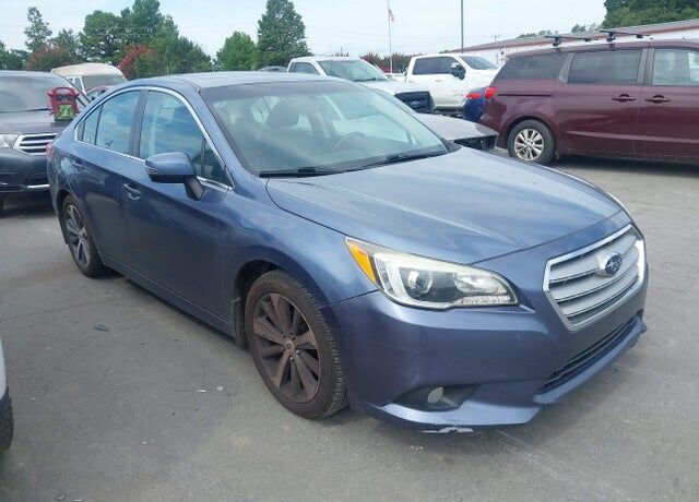 2016 SUBARU Legacy