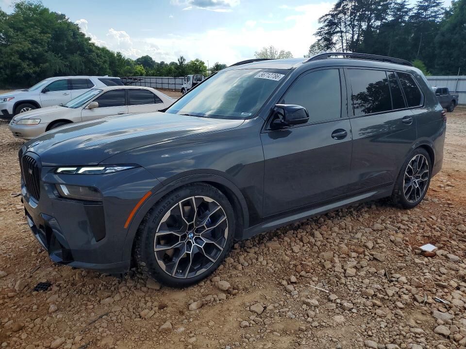 2024 BMW X7