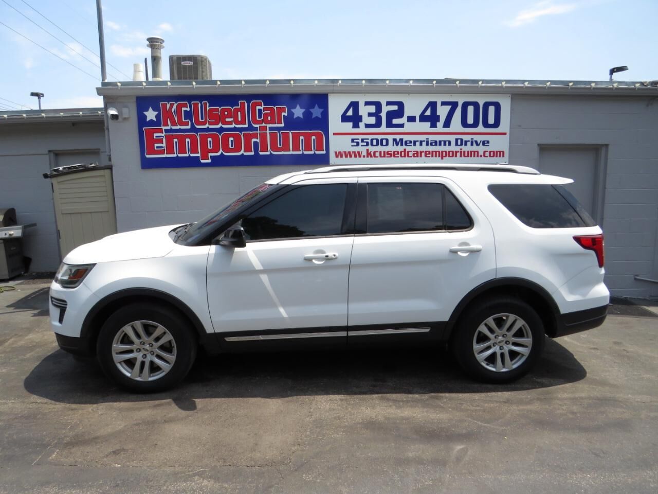 2019 FORD Explorer