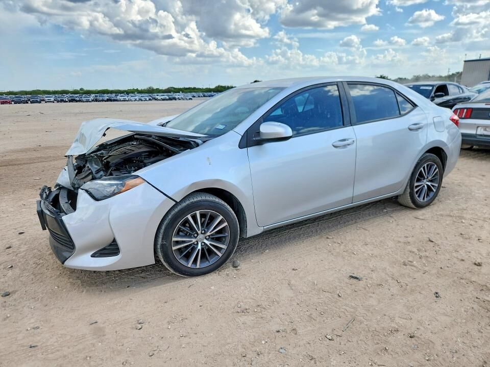 2018 TOYOTA Corolla